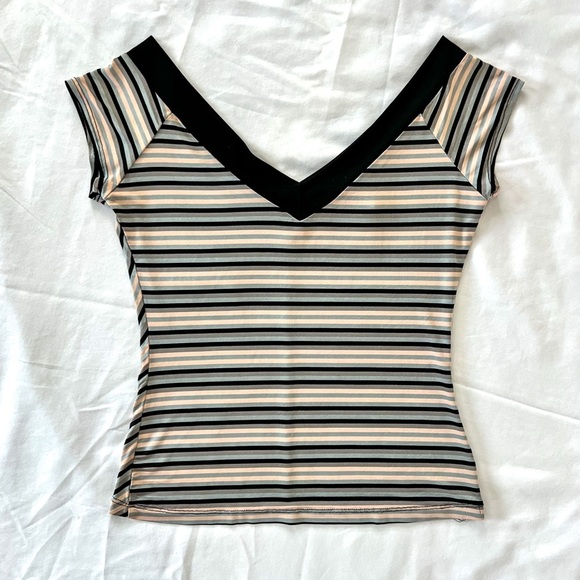 Vintage 90’s Wide Neck Top - Picture 7 of 8
